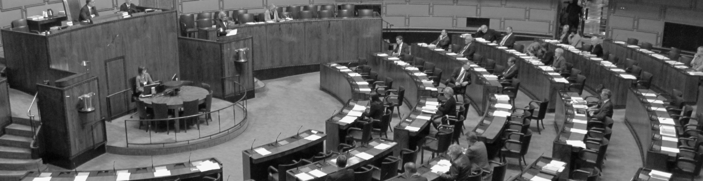 Μια κοινοβουλευτική αίθουσα από ψηλά